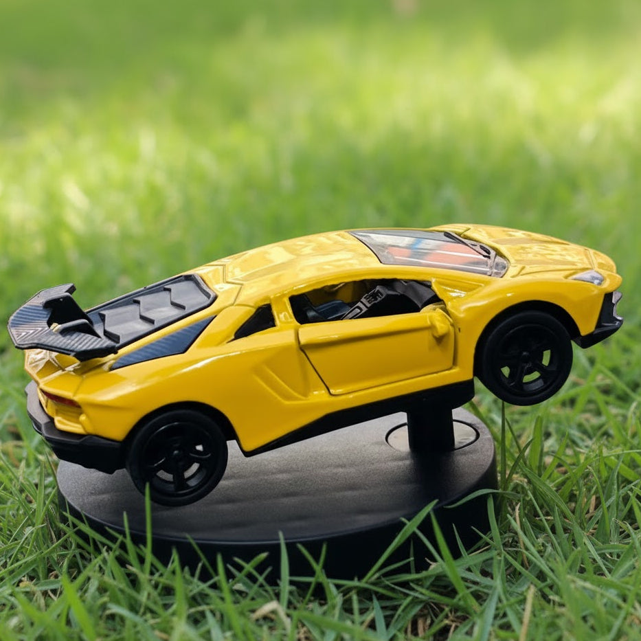 Huracan Spinning Dashboard Car