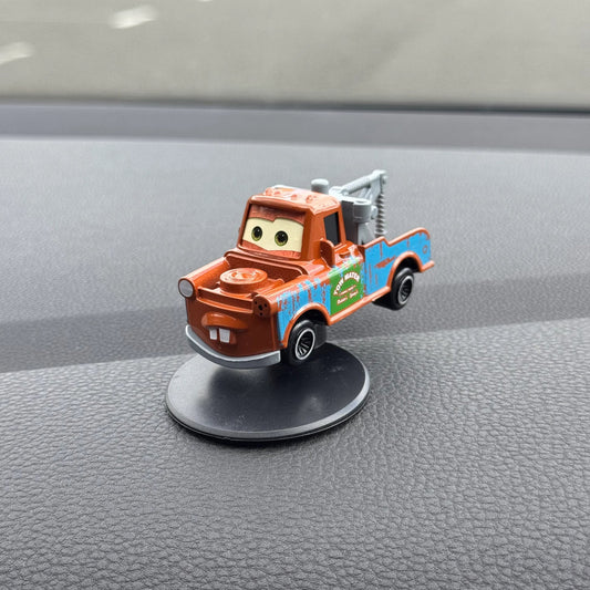 Matt Spinning Dashboard Car